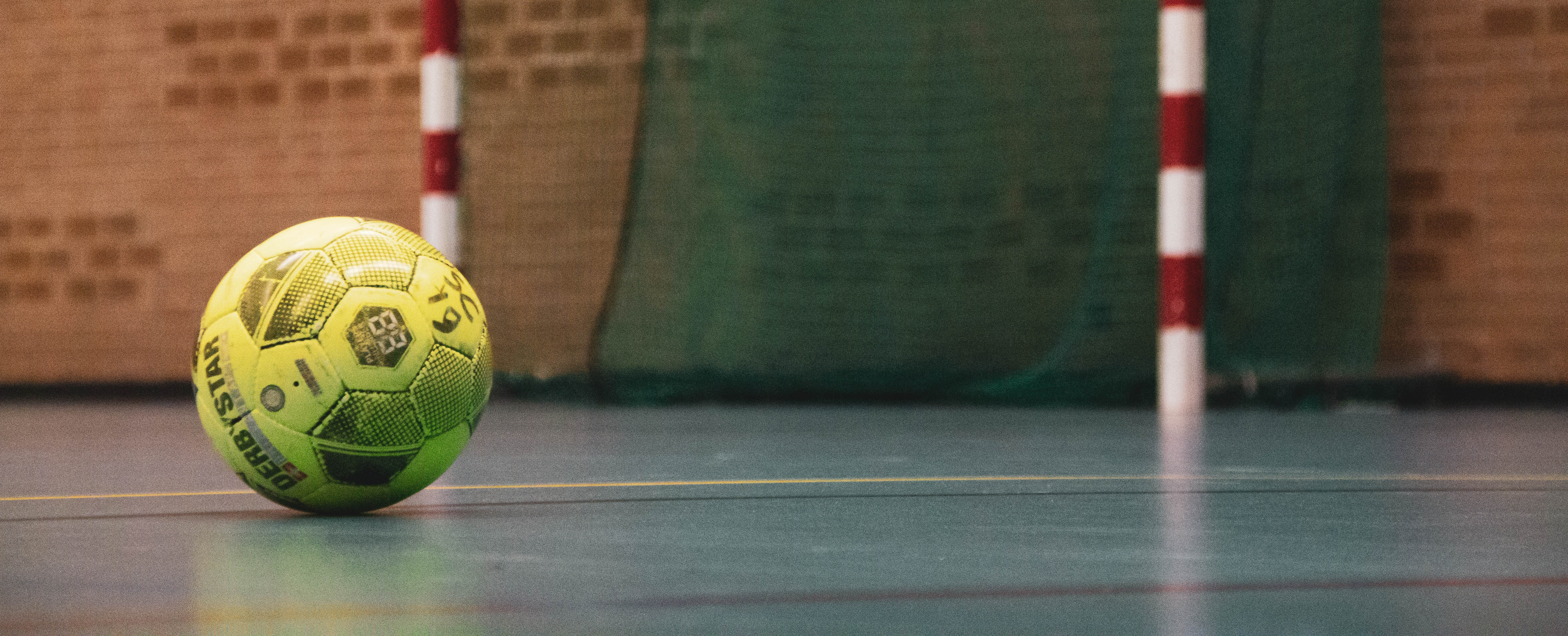 Handball ball